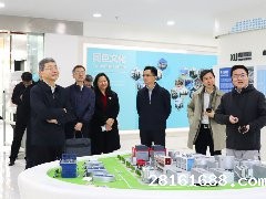 热烈欢迎教育部党组成员、副部长吴岩一行莅临18luck新利官网登陆环保视察指导