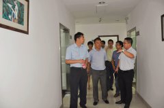 <b>同济大学校长助理余卓平教授一行到访18luck新利官网登陆环保</b>